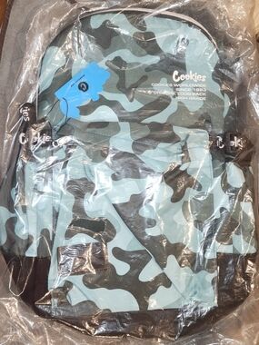 NEW Cookies Off The Grid Smell Proof Backpack in Mint/teal Camo